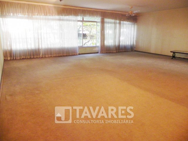 Apartamento à venda com 4 quartos, 212m² - Foto 1