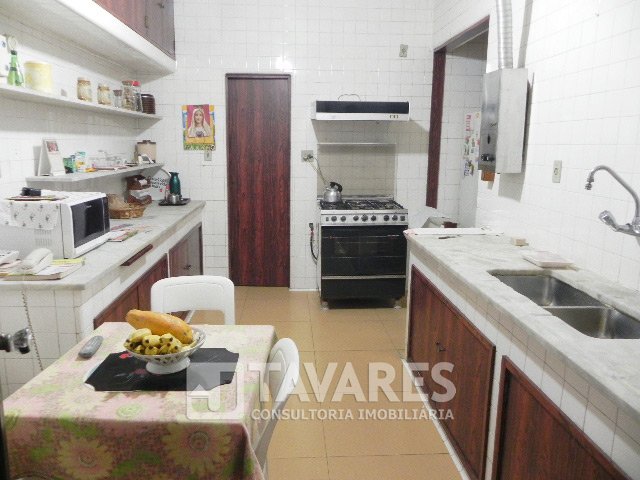 Apartamento à venda com 4 quartos, 212m² - Foto 11