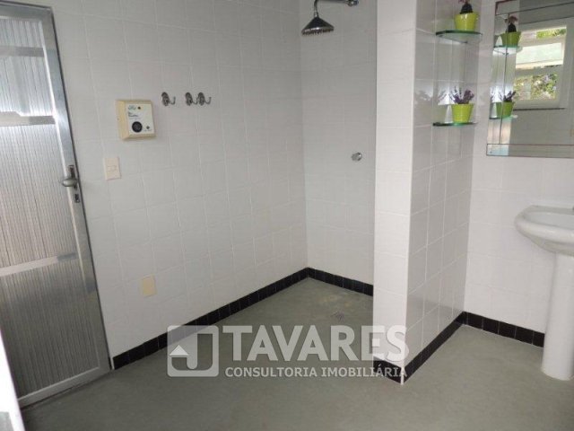 Casa de Condomínio à venda com 4 quartos, 598m² - Foto 1