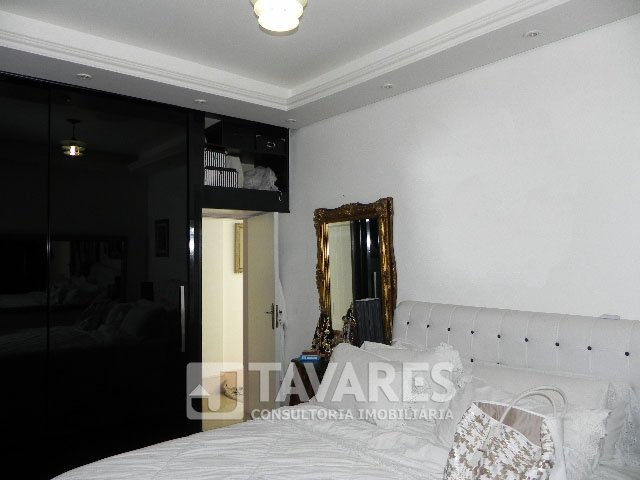 Apartamento à venda com 3 quartos, 144m² - Foto 4