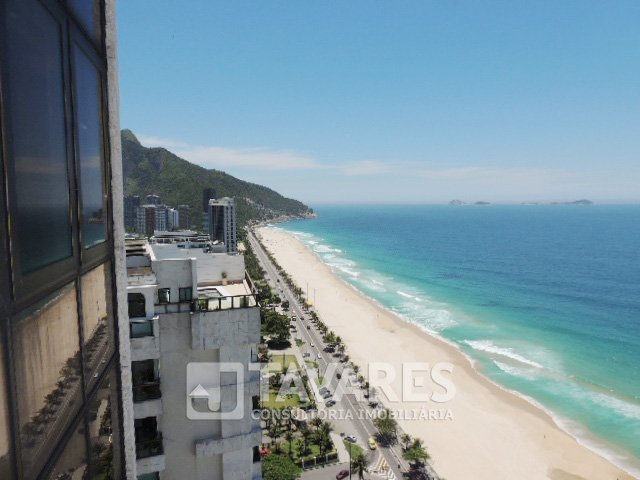 Apartamento para alugar com 3 quartos, 270m² - Foto 2