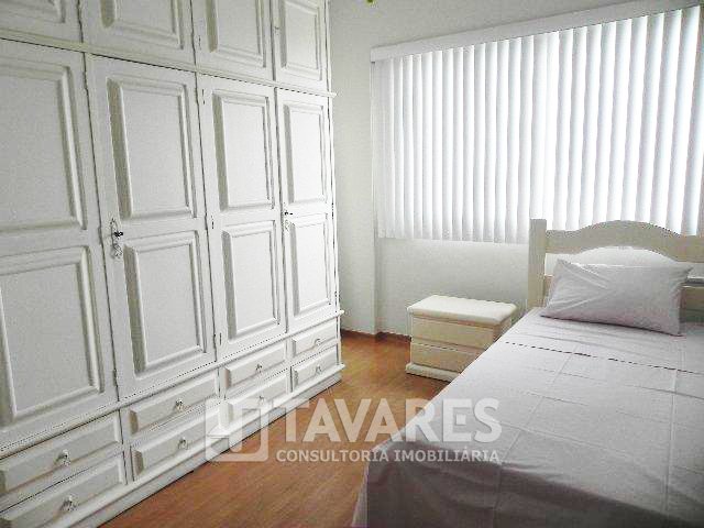 Apartamento para alugar com 3 quartos, 131m² - Foto 9