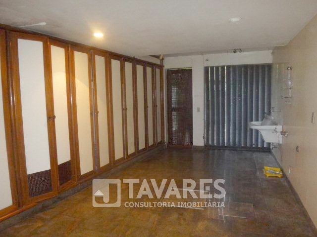 Casa para alugar com 5 quartos, 497m² - Foto 17