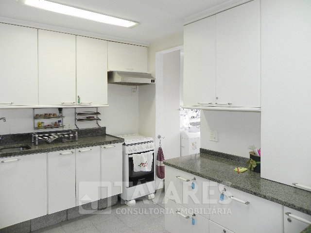 Apartamento à venda com 4 quartos, 149m² - Foto 22