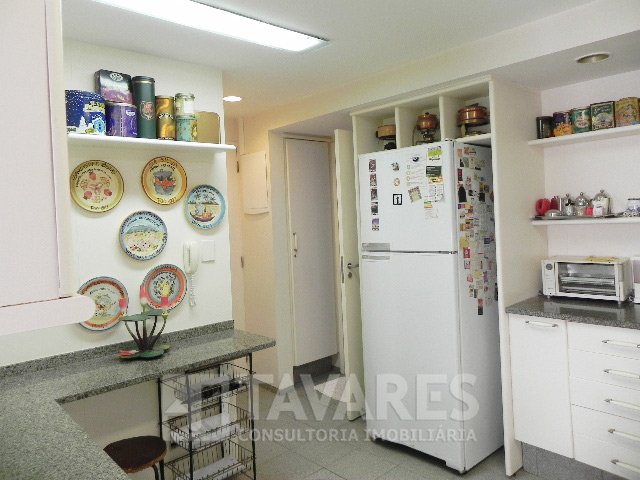 Apartamento à venda com 4 quartos, 149m² - Foto 23