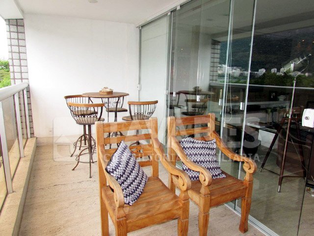 Apartamento à venda com 3 quartos, 187m² - Foto 9