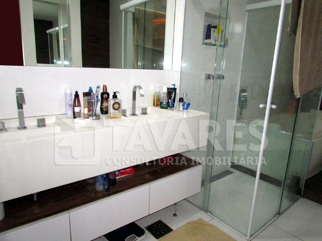 Apartamento à venda com 3 quartos, 187m² - Foto 15