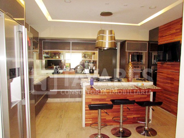 Apartamento à venda com 3 quartos, 187m² - Foto 24