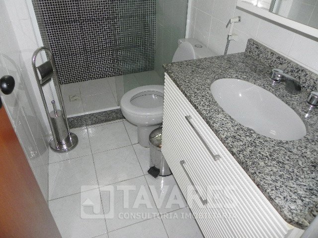 Cobertura para alugar com 4 quartos, 224m² - Foto 9