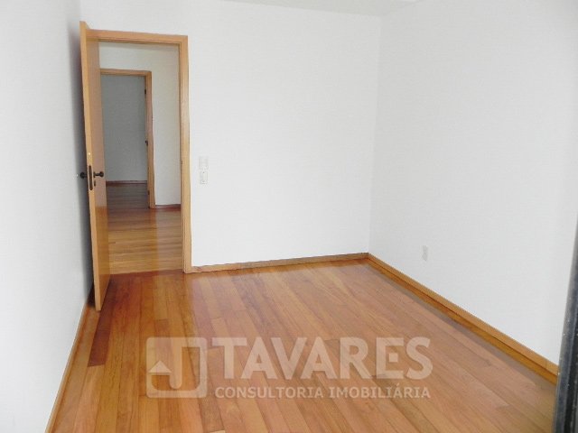 Cobertura para alugar com 4 quartos, 224m² - Foto 15