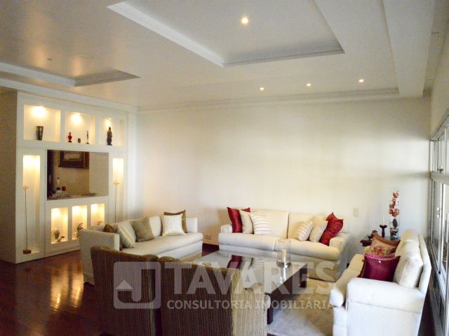 Apartamento à venda com 5 quartos, 217m² - Foto 1