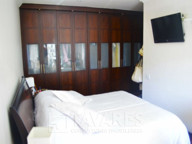 Apartamento à venda com 5 quartos, 217m² - Foto 5