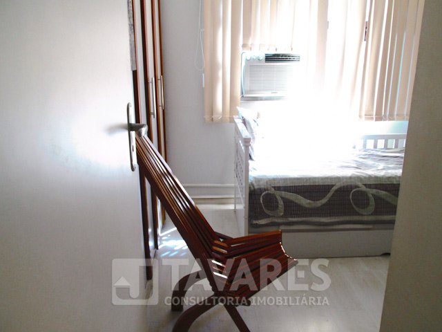 Apartamento à venda com 3 quartos, 85m² - Foto 4