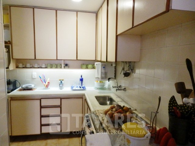 Apartamento à venda com 2 quartos, 110m² - Foto 11