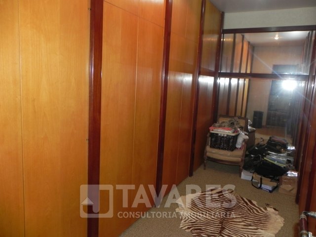 Casa de Condomínio à venda com 4 quartos, 660m² - Foto 9