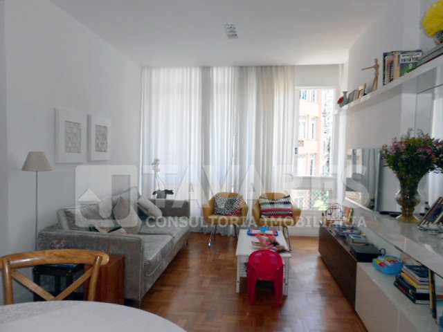 Apartamento à venda com 3 quartos, 95m² - Foto 2