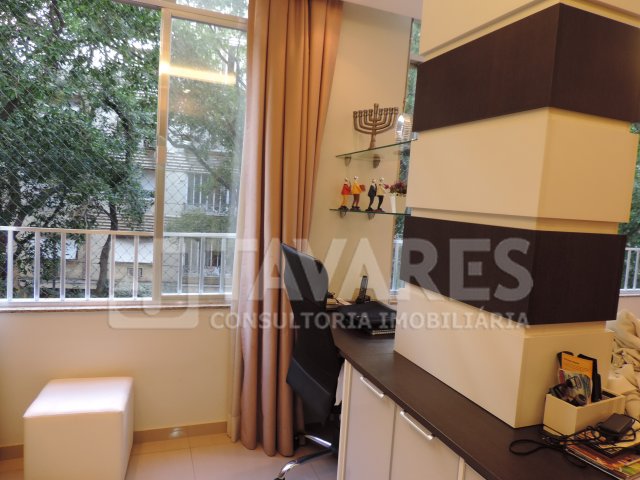 Apartamento à venda com 3 quartos, 128m² - Foto 4