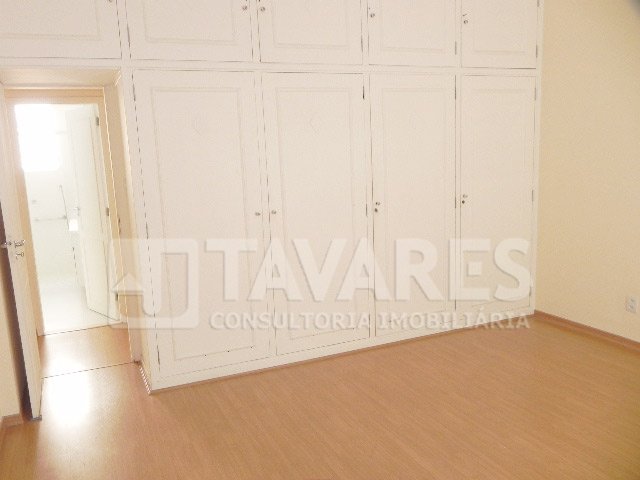 Apartamento à venda com 3 quartos, 132m² - Foto 8