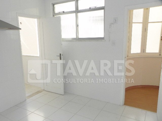 Apartamento à venda com 3 quartos, 132m² - Foto 13