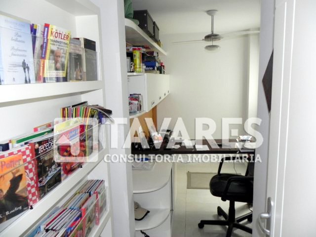 Apartamento à venda com 3 quartos, 188m² - Foto 7