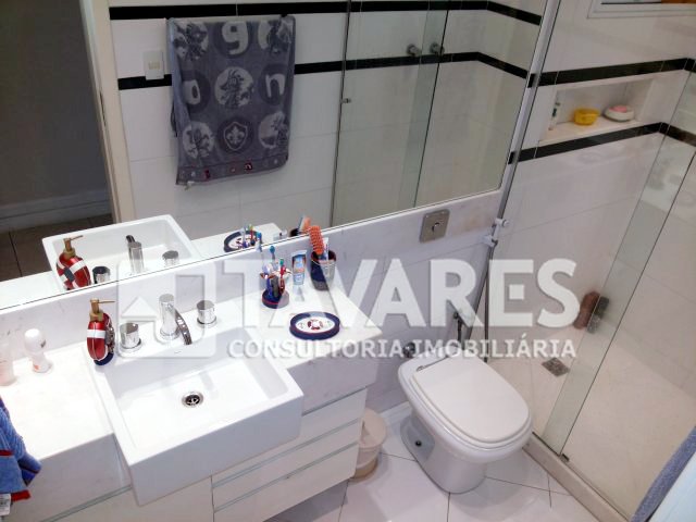 Apartamento à venda com 3 quartos, 188m² - Foto 18