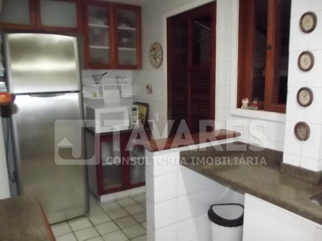 Casa à venda com 4 quartos, 227m² - Foto 15