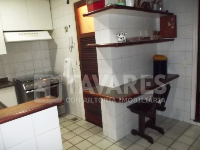 Casa à venda com 4 quartos, 227m² - Foto 13