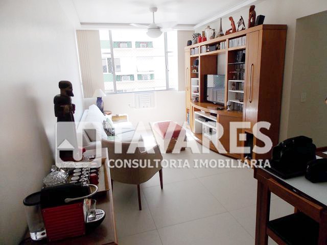 Apartamento à venda com 3 quartos, 80m² - Foto 1