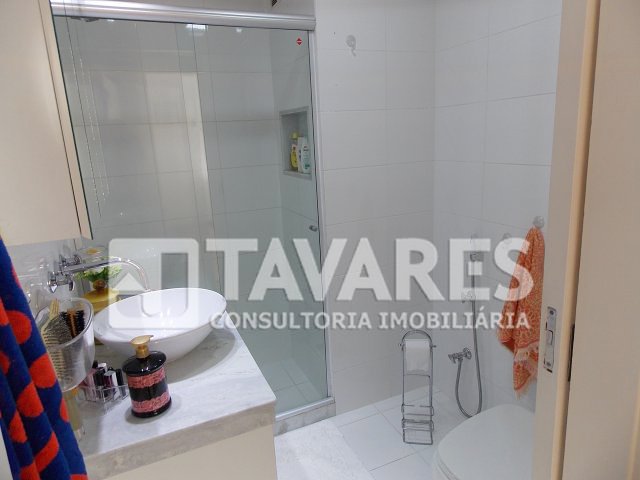 Apartamento à venda com 3 quartos, 80m² - Foto 11