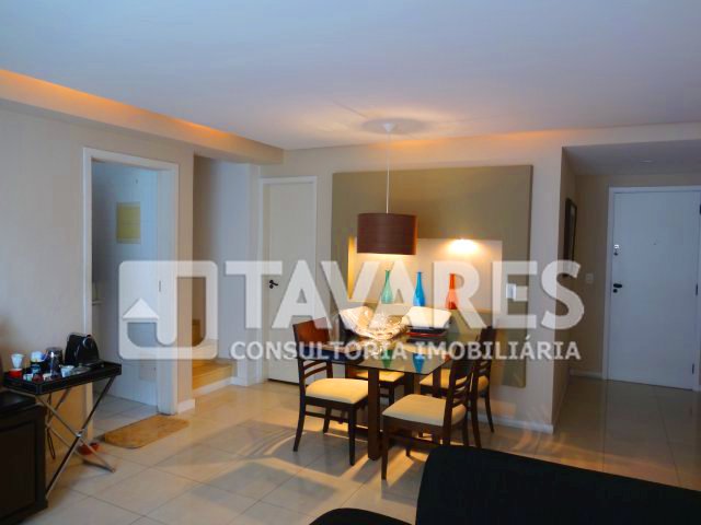 Apartamento à venda com 2 quartos, 95m² - Foto 2