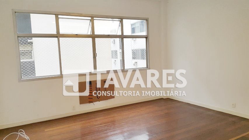 Apartamento à venda com 3 quartos, 95m² - Foto 2