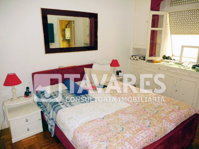 Apartamento à venda com 4 quartos, 150m² - Foto 9