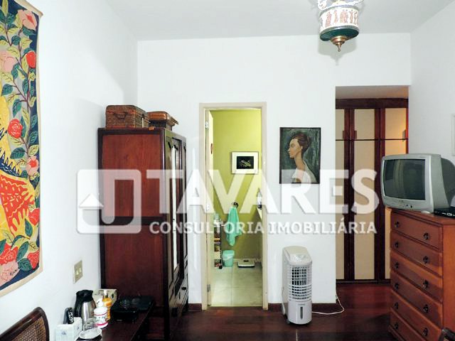 Apartamento à venda com 4 quartos, 157m² - Foto 8