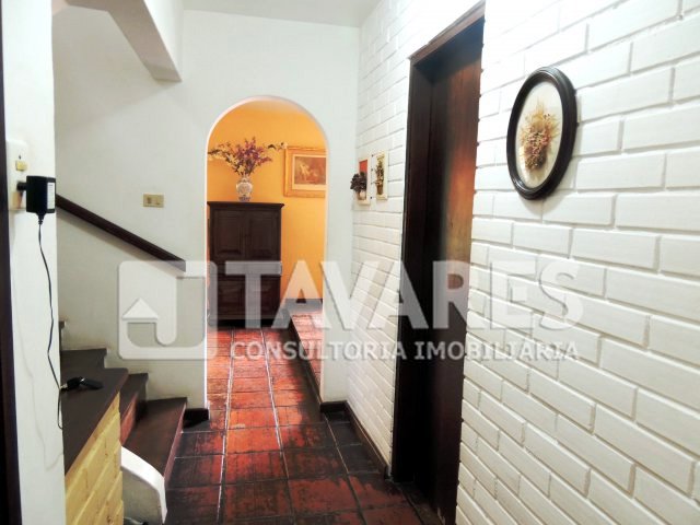 Casa à venda com 4 quartos, 227m² - Foto 12