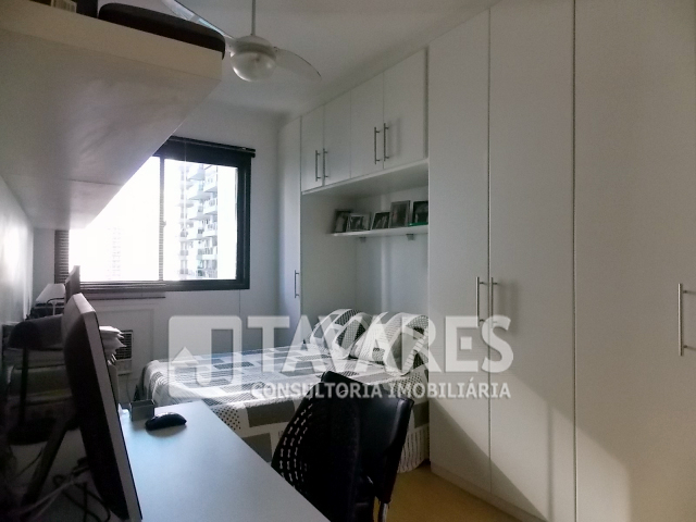 Apartamento à venda com 2 quartos, 64m² - Foto 13