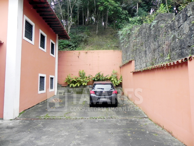 Casa de Condomínio à venda com 4 quartos, 934m² - Foto 27