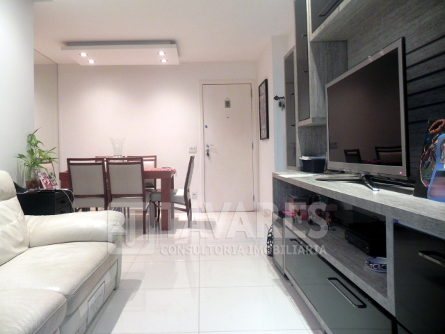 Apartamento à venda com 2 quartos, 65m² - Foto 3