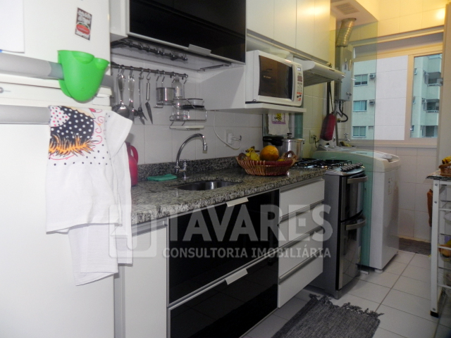 Apartamento à venda com 2 quartos, 65m² - Foto 18