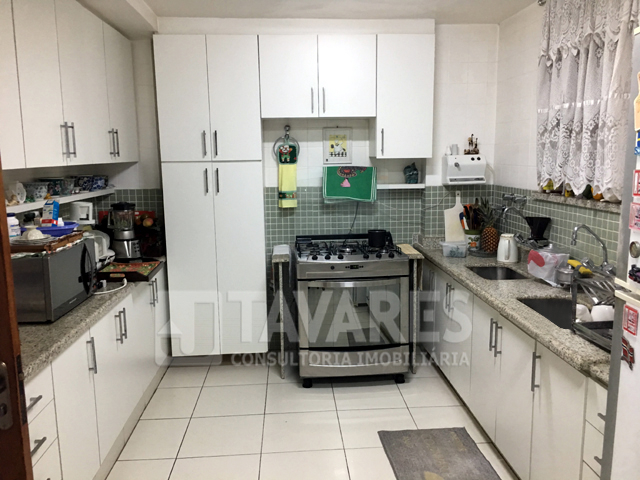 Apartamento à venda com 3 quartos, 230m² - Foto 18