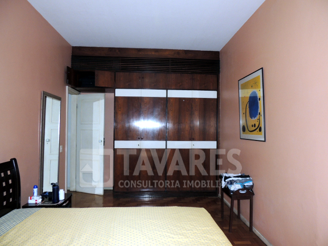 Apartamento à venda com 4 quartos, 215m² - Foto 7