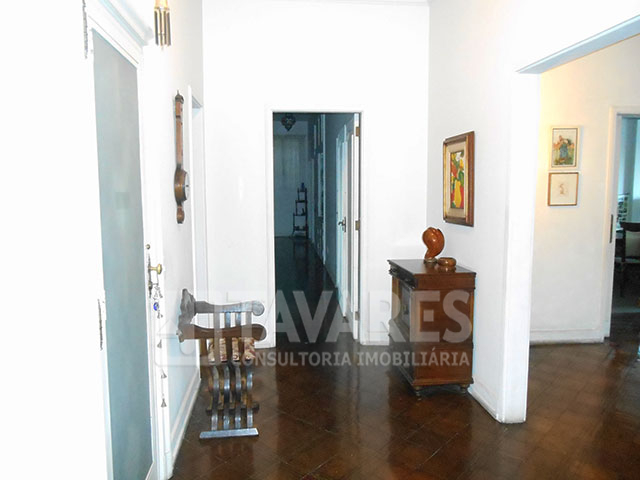 Apartamento à venda com 3 quartos, 240m² - Foto 5