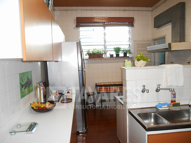 Apartamento à venda com 3 quartos, 240m² - Foto 18