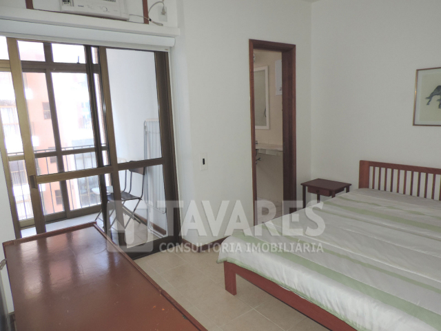 Apartamento à venda com 2 quartos, 70m² - Foto 13