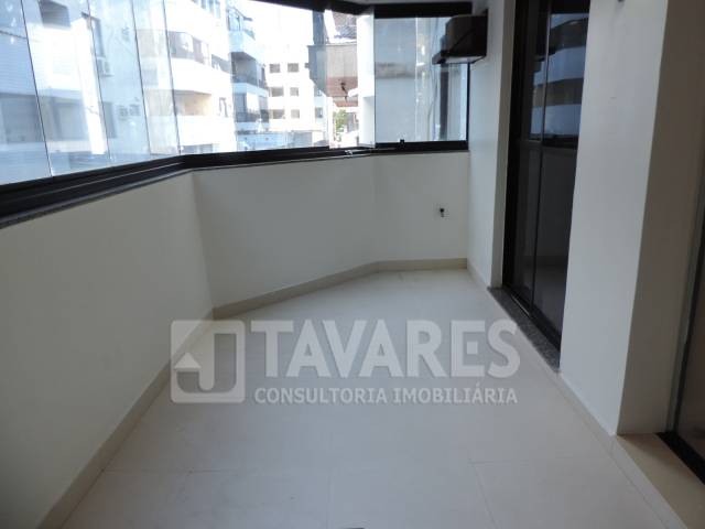 Apartamento à venda com 2 quartos, 83m² - Foto 4