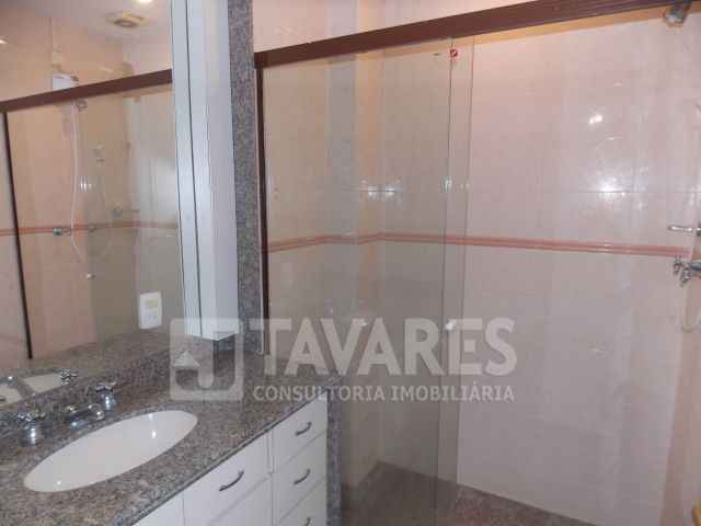 Casa de Condomínio à venda com 4 quartos, 316m² - Foto 10