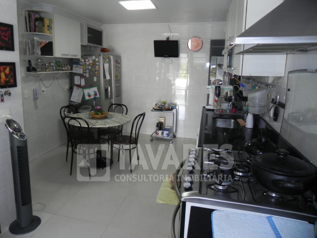 Cobertura à venda com 3 quartos, 226m² - Foto 15