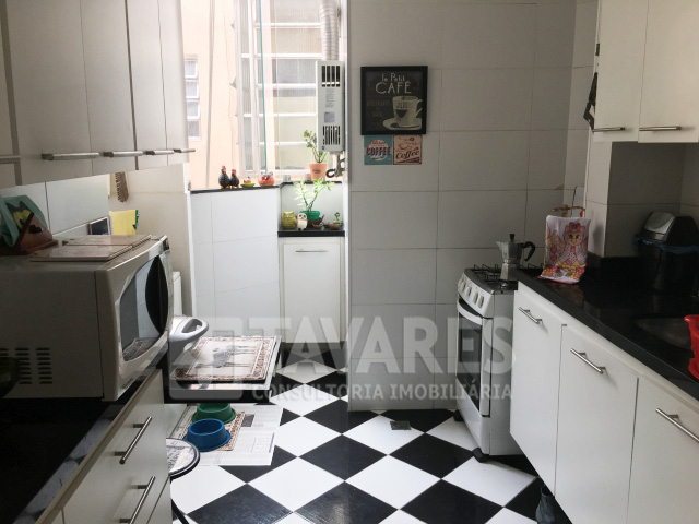 Apartamento à venda com 2 quartos, 65m² - Foto 11