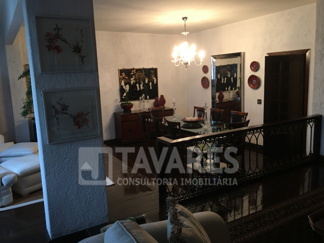 Apartamento à venda com 4 quartos, 214m² - Foto 4