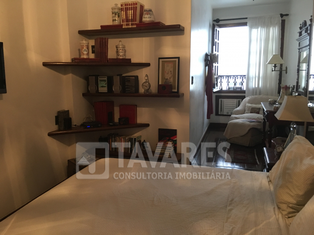 Apartamento à venda com 4 quartos, 214m² - Foto 5