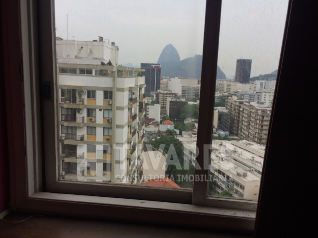 Apartamento à venda com 2 quartos, 77m² - Foto 13